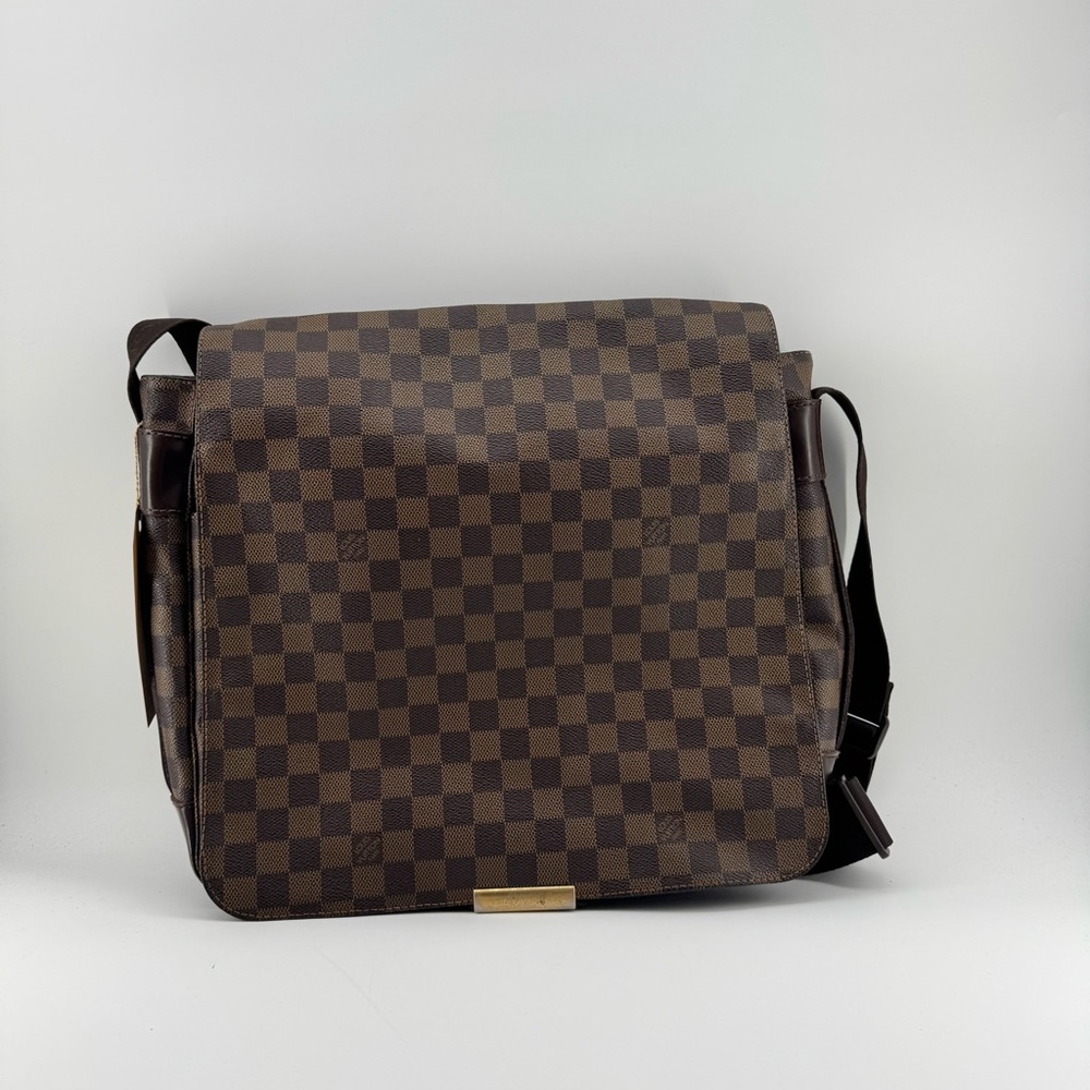 Louis Vuitton Bastille Messenger Bag